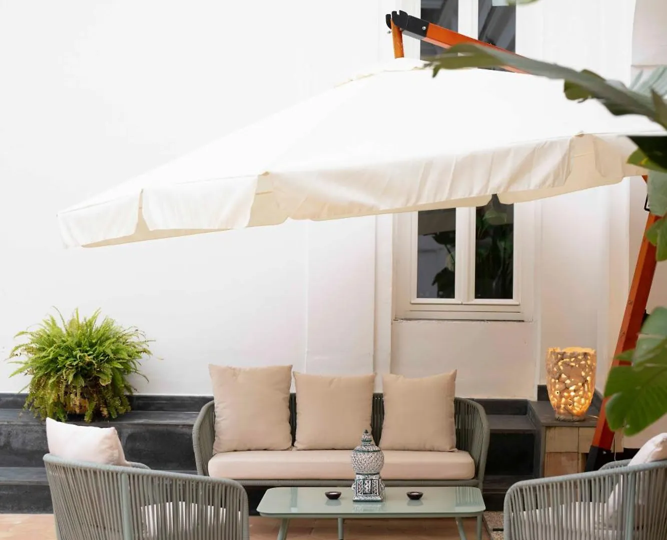 Palazzo Carafa Santangelo Bed & Breakfast Naples Italy