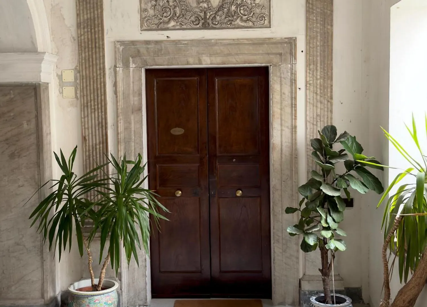 Palazzo Carafa Santangelo Bed & Breakfast Naples