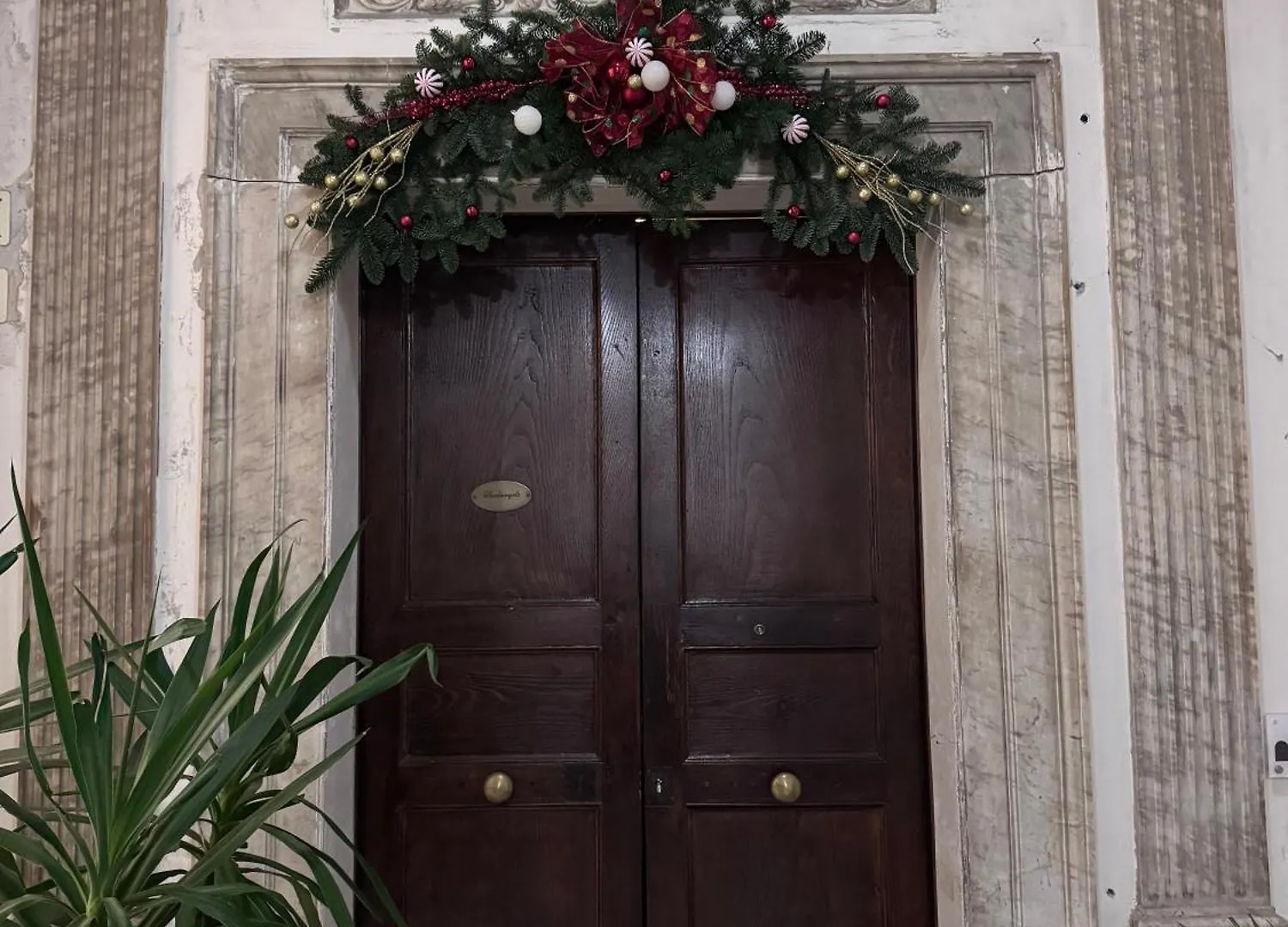 Palazzo Carafa Santangelo Bed & Breakfast Naples